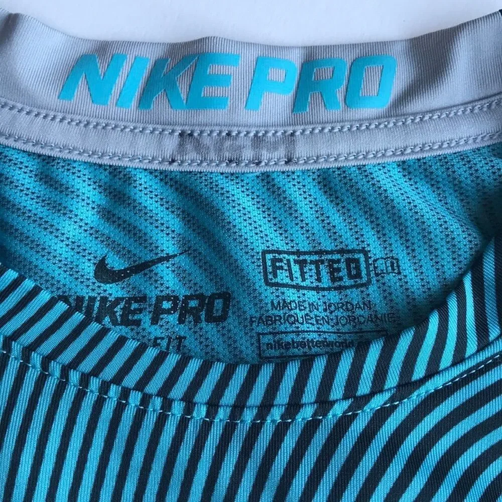EUC Kids Nike Pro Dri-fit fitted top Boys Size Medium